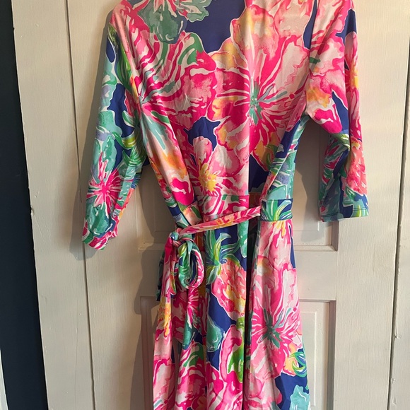 Lilly Pulitzer wrap dress - Picture 2 of 3